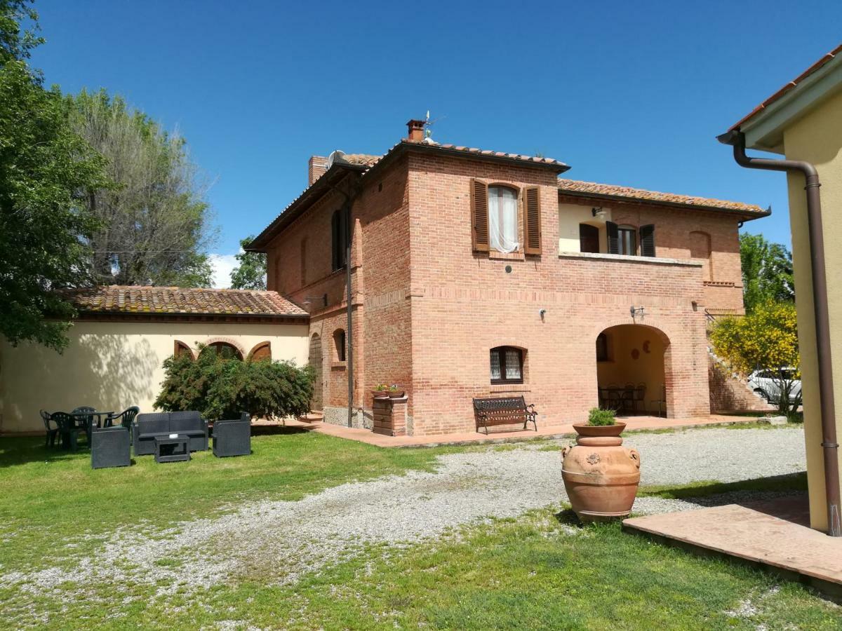 Agriturismo Piandimaggio Пиенца Екстериор снимка